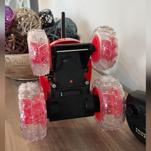 ๐๐ฅ Red Thunder Tumbler RC Stunt Car โ Pre-Owned, Fully Functional - perfect - Picture 13 of 15